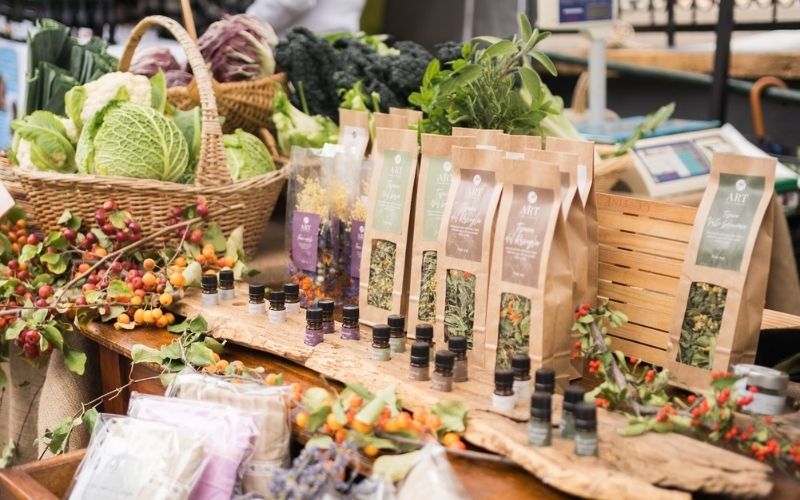 405915122_news_festa dei cavoli nostri mercato Collina 